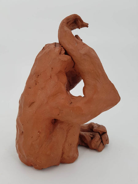 Rare sculpture Ouistiti en terre cuite rouge patinée par Claude Lanoix