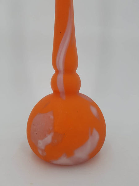 Vase "Berluze" soliflore Lorrain en pâte de verre de couleur orange