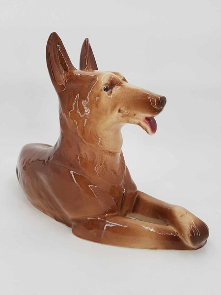 Grand chien en céramique estampillé Saint Clément
