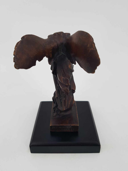 Sculpture en bronze reproduction "La victoire de Samothrace"