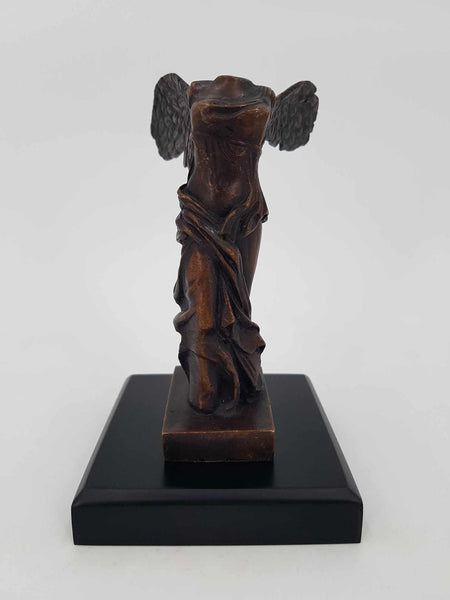 Sculpture en bronze reproduction "La victoire de Samothrace"