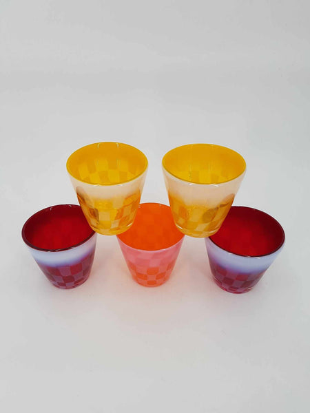 Rares verres à glace Japonais période Meiji à damier coloré et opalescent