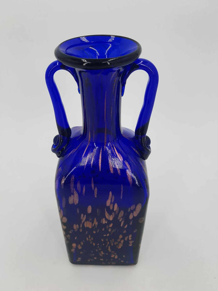 Vase en verre bleu Joska moucheté or rose en forme d'amphore