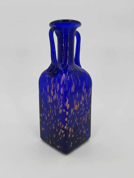 Vase en verre bleu Joska moucheté or rose en forme d'amphore