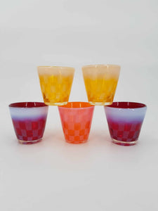 Rares verres à glace Japonais période Meiji à damier coloré et opalescent