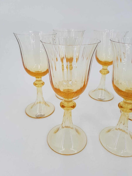 Ensemble de 6 verres à vin en cristal aux reflets dorés "Cristallerie de Portieux"