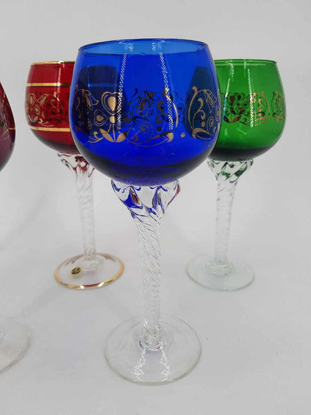 Ensemble de 5 verres à vin colorés Murano avec dorure