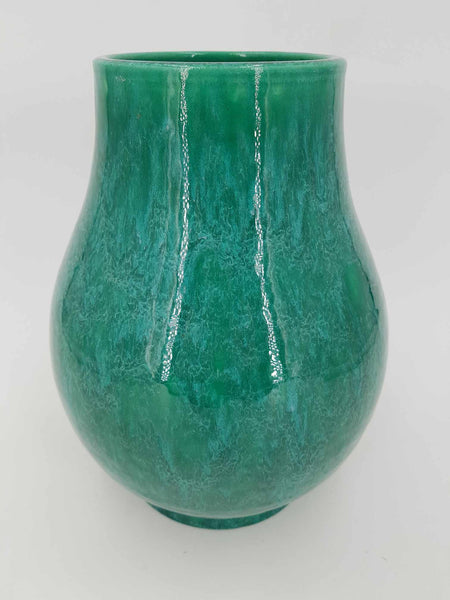 Vase en céramique à glaçure de couleur verte signé par la Poterie d'Accolay (1950-1960)