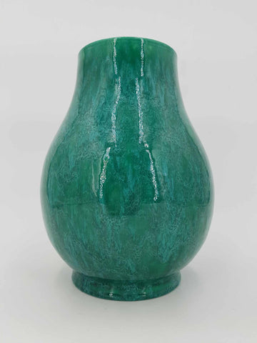 Vase en céramique à glaçure de couleur verte signé par la Poterie d'Accolay (1950-1960)