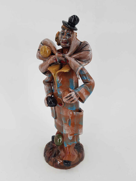 Ancien Clown Jongleur décoratif en terre cuite vernissée polychrome