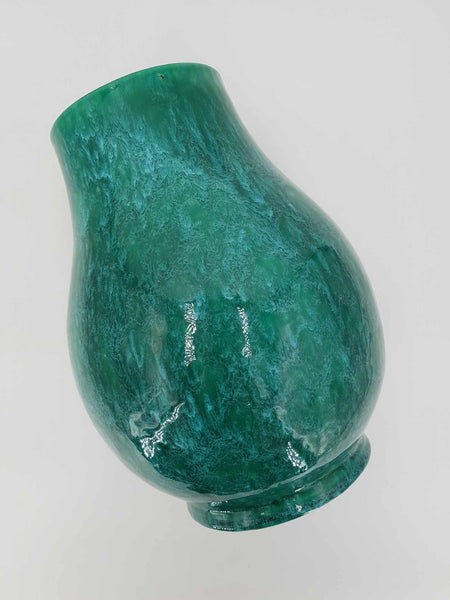 Vase en céramique à glaçure de couleur verte signé par la Poterie d'Accolay (1950-1960)