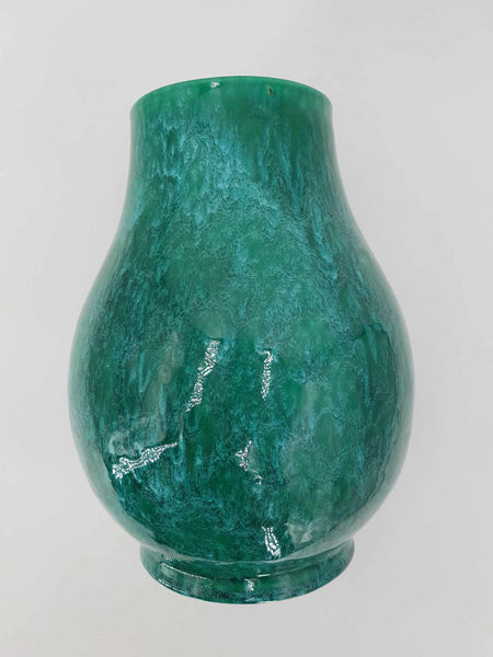 Vase en céramique à glaçure de couleur verte signé par la Poterie d'Accolay (1950-1960)