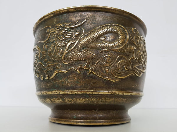 Cache-pot antique asiatique en bronze