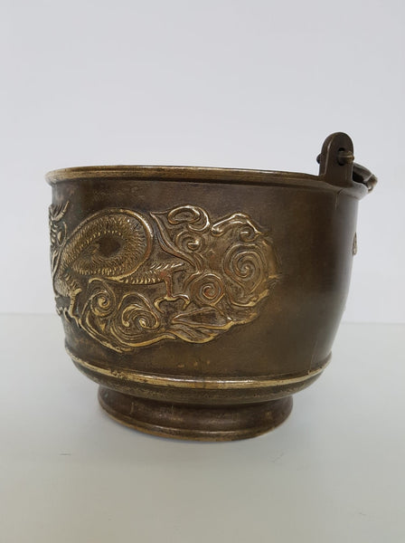 Cache-pot antique asiatique en bronze