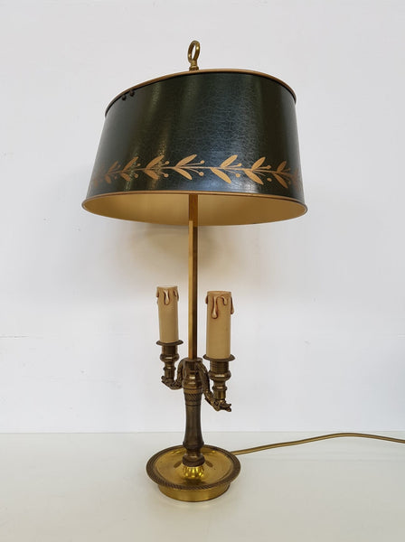 Lampe bouillotte style Louis XVI en bronze avec abat-jour ajustable en métal