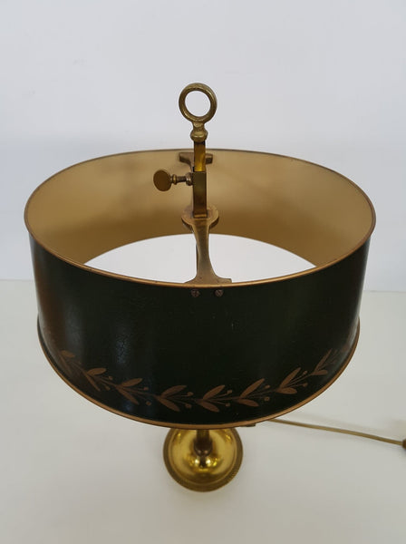 Lampe bouillotte style Louis XVI en bronze avec abat-jour ajustable en métal