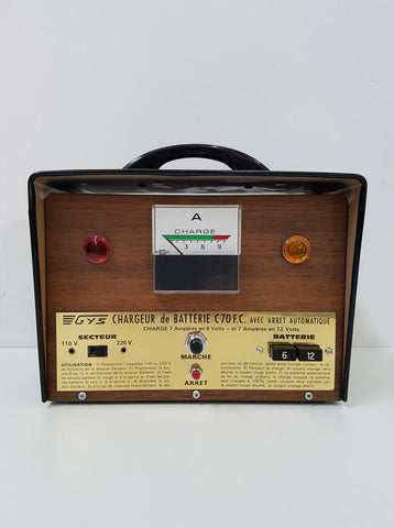 Chargeur de batterie GYS vintage