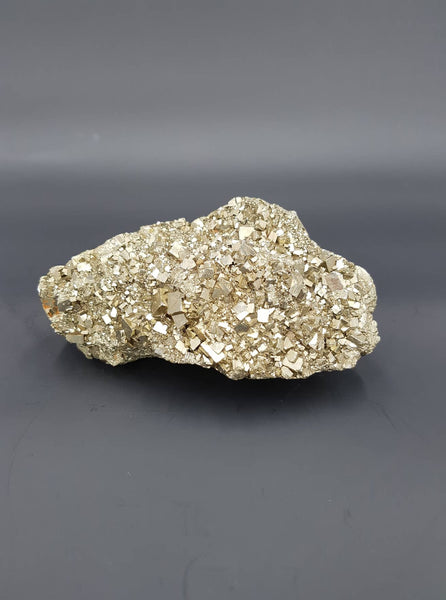 Beau bloc de Pyrite brute de qualité extra (1,2 kg)