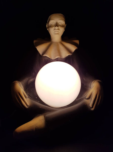Lampe veilleuse Pierrot en bakélite des années 60