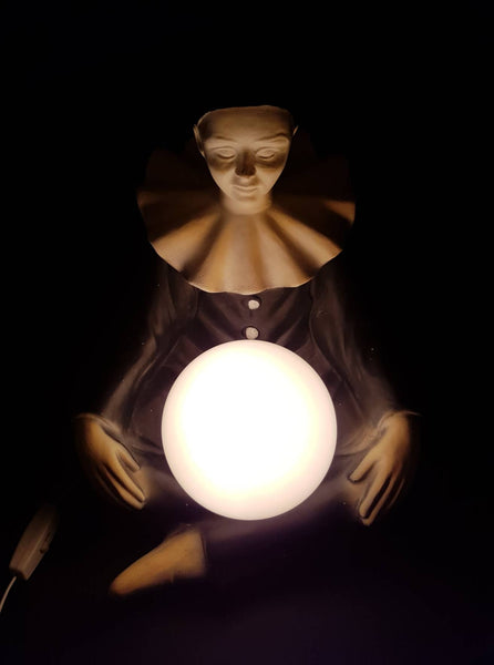 Lampe veilleuse Pierrot en bakélite des années 60