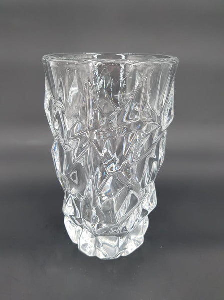 Grand vase en cristal dans une forme rare estampillé Vannes France