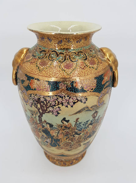 Grand vase Japonais Satsuma en porcelaine du milieu du XXè siècle