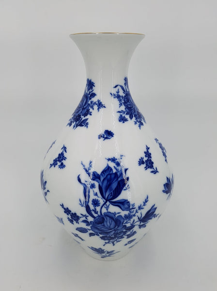 Vase en porcelaine à col doré estampillé Jaeger & Co Bavaria