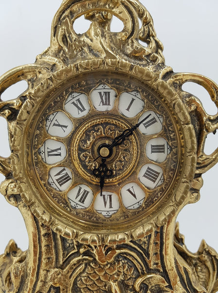 Horloge de style Cartel Louis XV en laiton