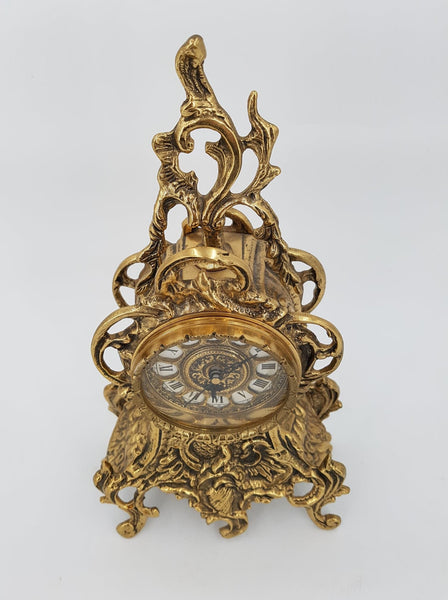 Horloge de style Cartel Louis XV en laiton