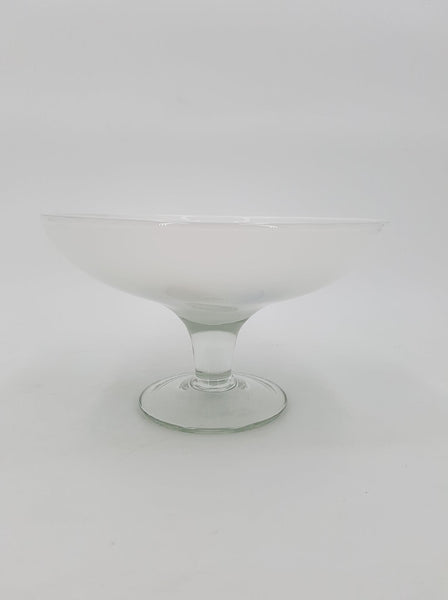 Coupe en verre estampillée John Richards