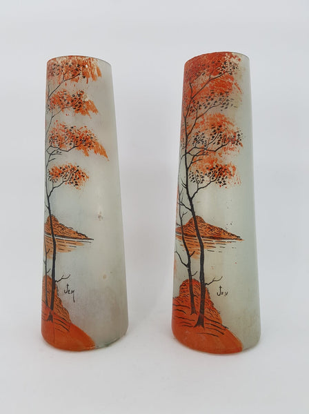 Paire de vases Art nouveau en verre émaillé signé JEM (Elève de Legras 1880-1900)