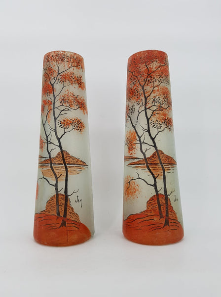 Paire de vases Art nouveau en verre émaillé signé JEM (Elève de Legras 1880-1900)