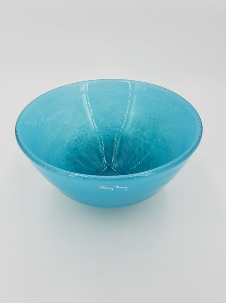 Coupe en verre bullé de couleur bleu signée Henry Dean