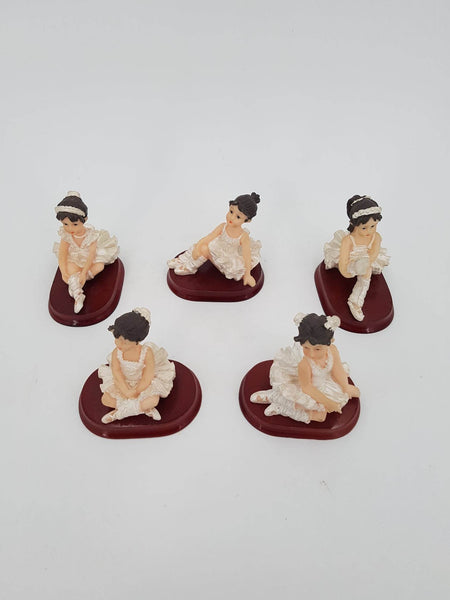 Figurines de collection Afibel en résine sur socle en bois