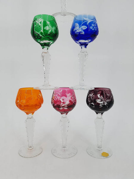 6 verres à liqueur Roemer colorés en cristal doublé et ciselé main