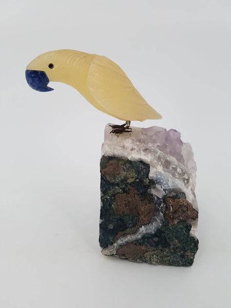 Sculpture d'oiseau sur socle en améthyste