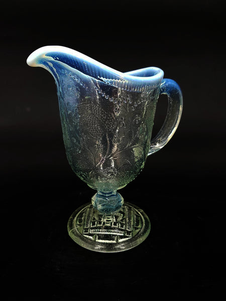 Rare sucrier et pot à lait d'époque Art déco en verre opalescent pressé et moulé